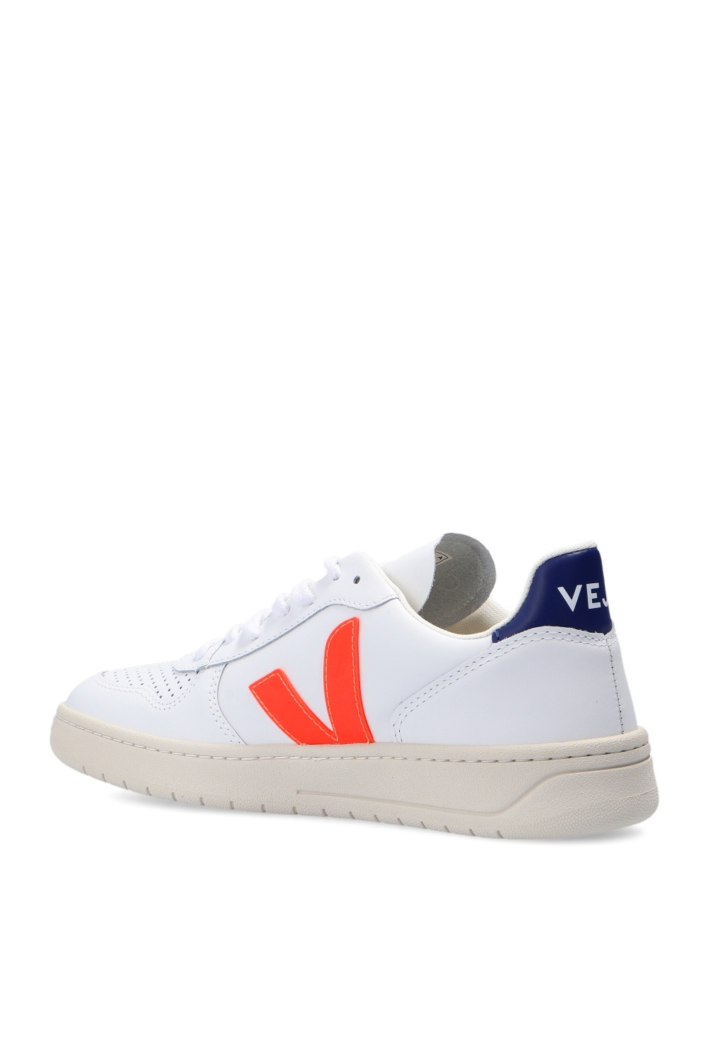 Veja ‘V-10’ sneakers